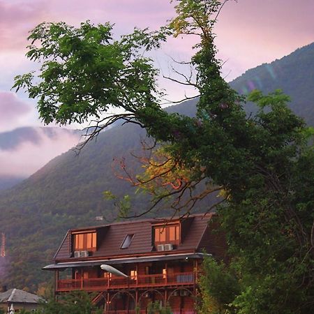 Hotel Абхазская Усадьба Gagra Exterior foto