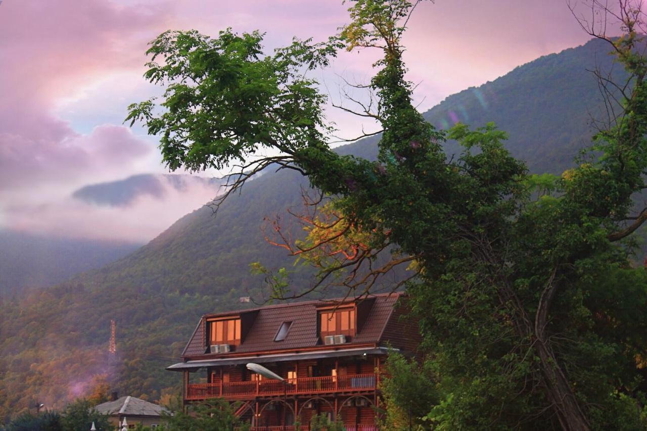Hotel Абхазская Усадьба Gagra Exterior foto
