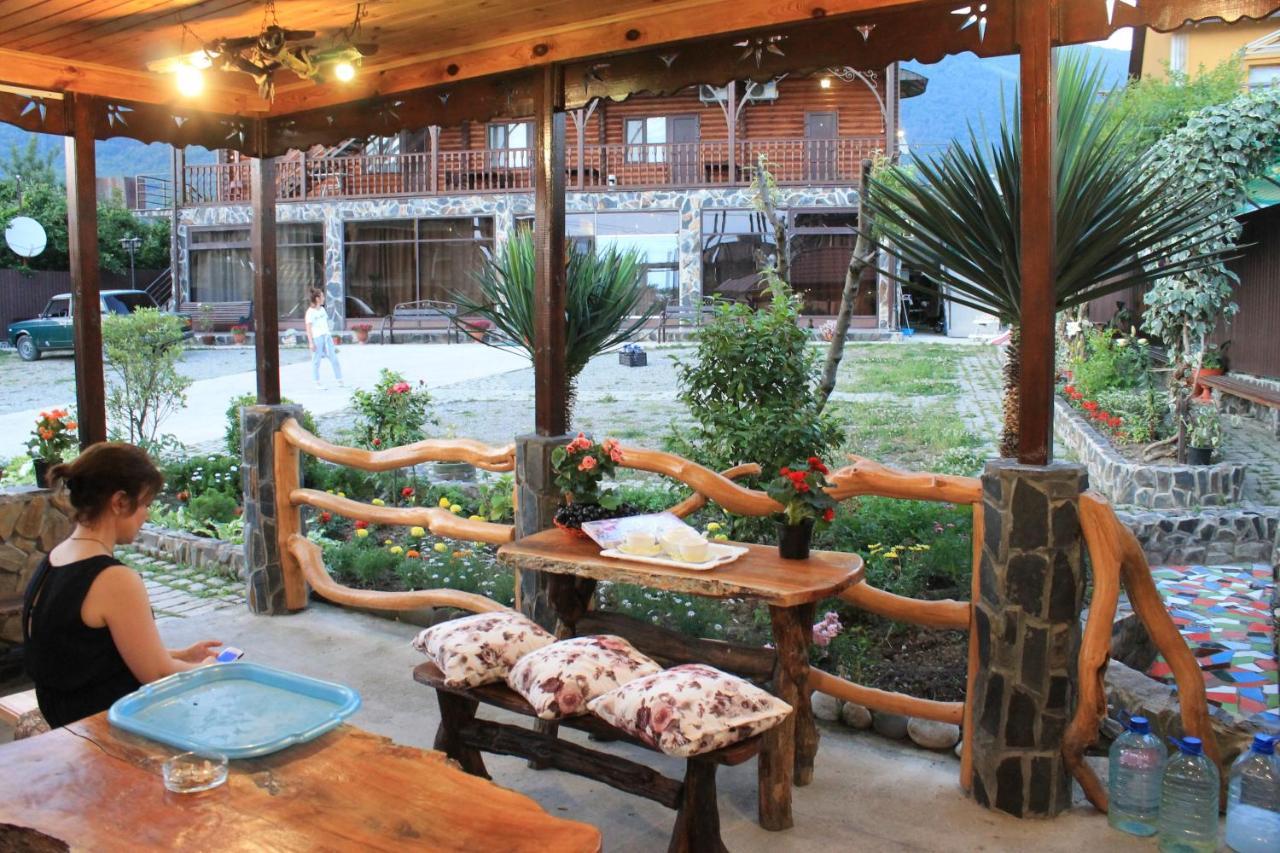 Hotel Абхазская Усадьба Gagra Exterior foto