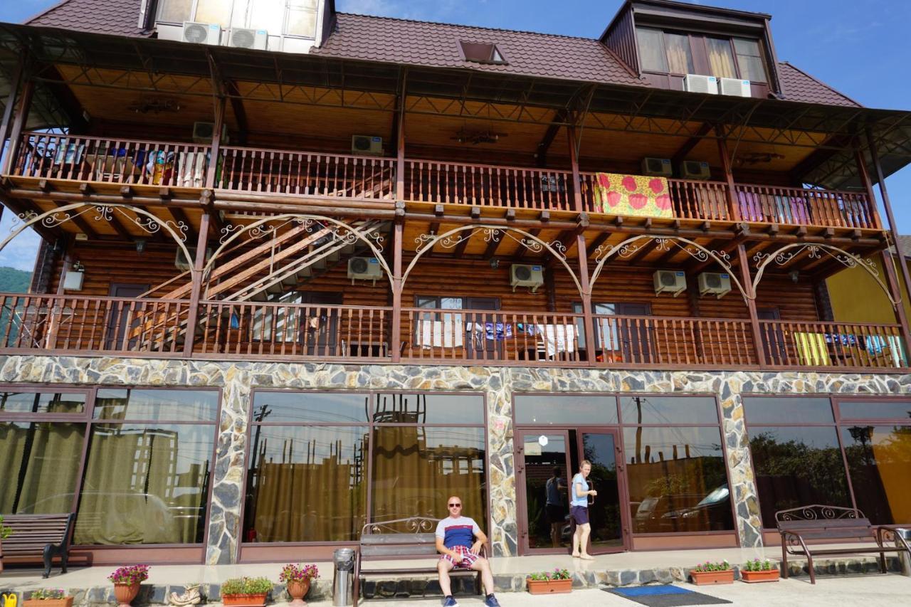Hotel Абхазская Усадьба Gagra Exterior foto